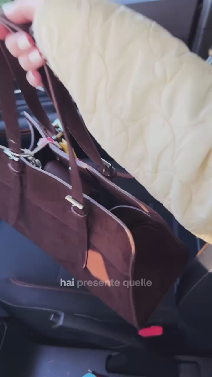 Carica il video: 